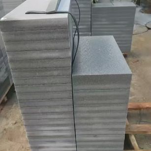 宁德 芝麻灰火烧面300*600*50地铺石材