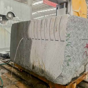 宁德 602，大花芙蓉白，绳锯加工弧形路沿石