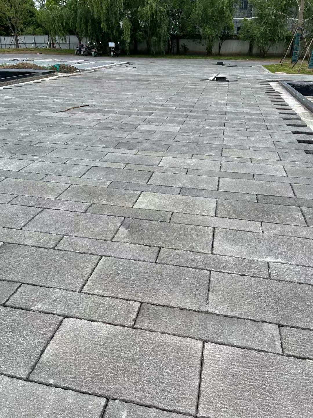 宁德 工地仿古石铺装现场实拍