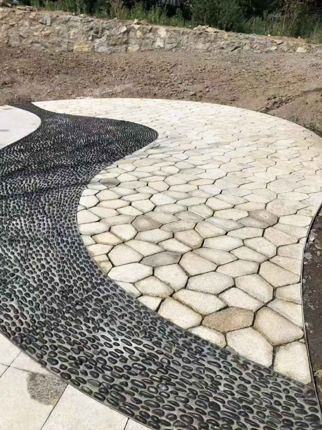 宁德 黄金麻冰裂缝室外铺装效果完美展示