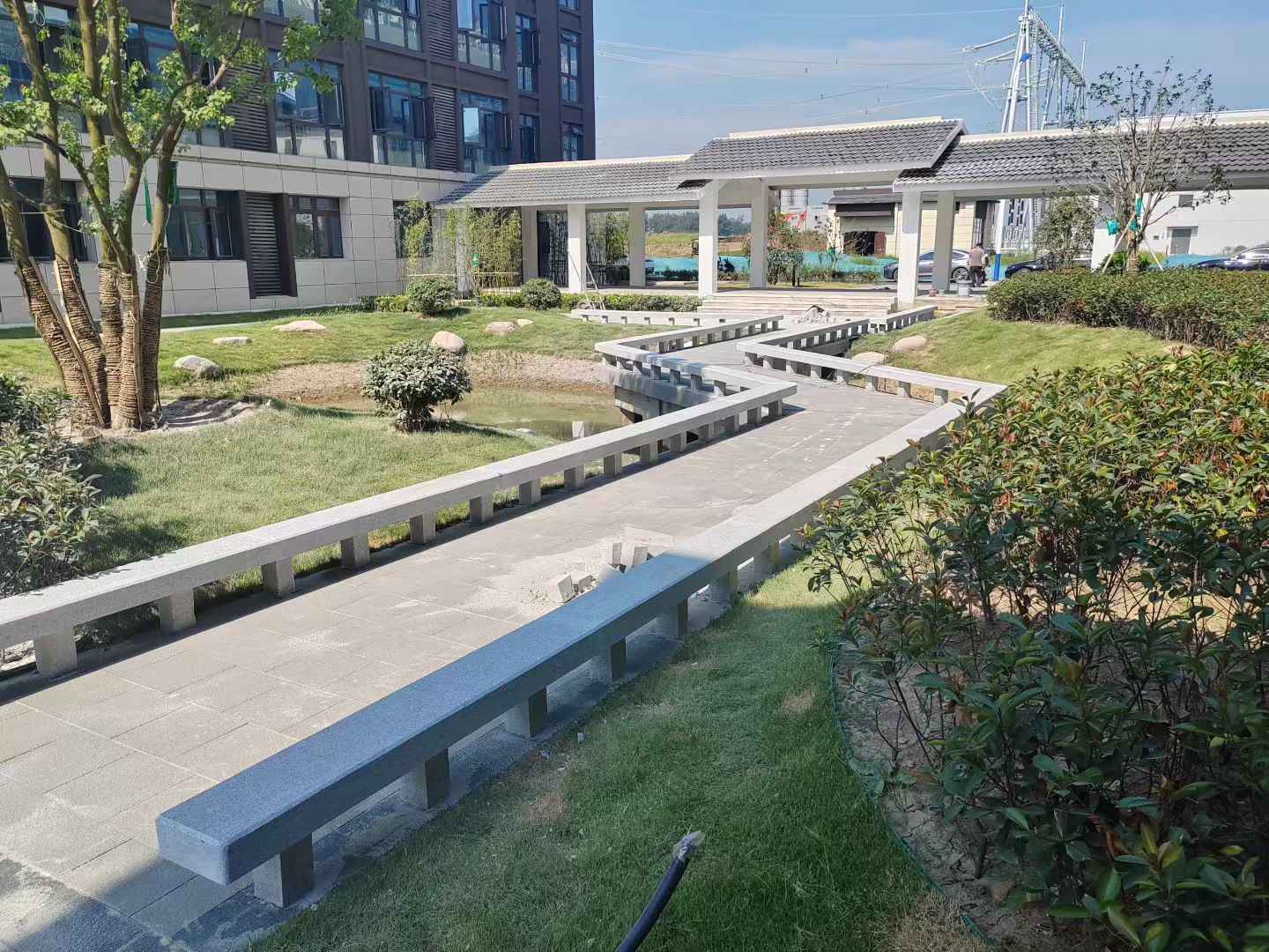 宁德 芝麻灰小区坐凳&栏杆安装效果