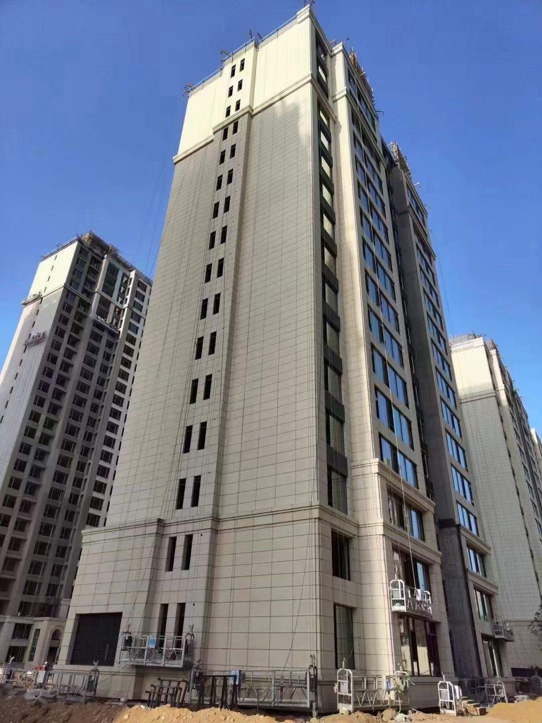 宁德黄金麻高端小区，外墙干挂