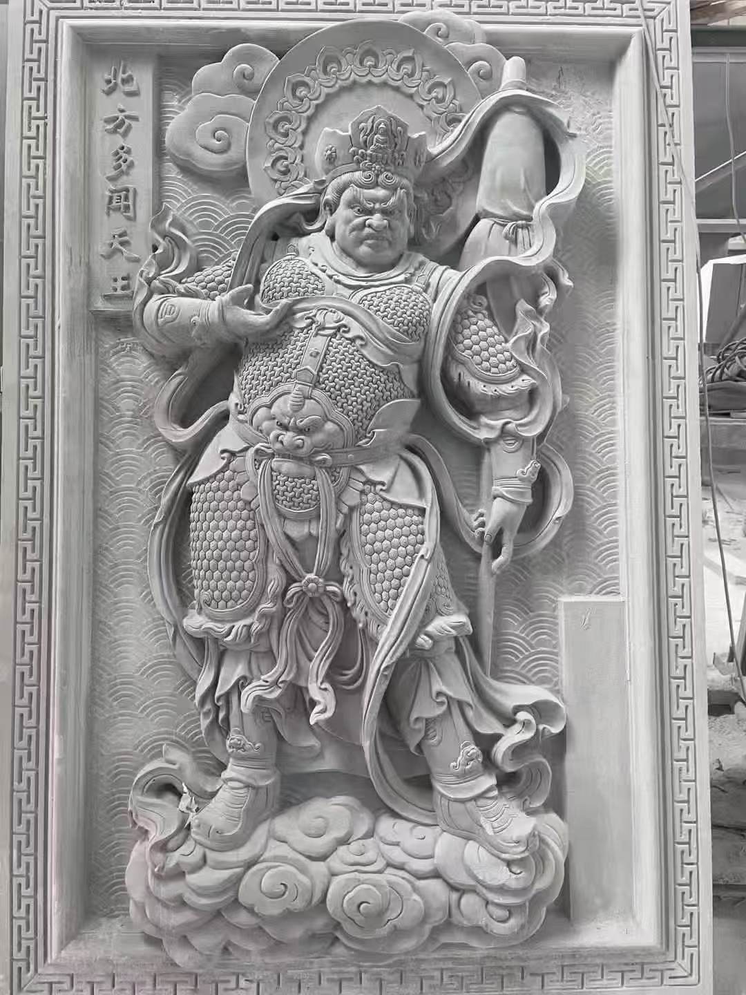 宁德 芝麻灰花岗岩人物雕刻——多闻天王